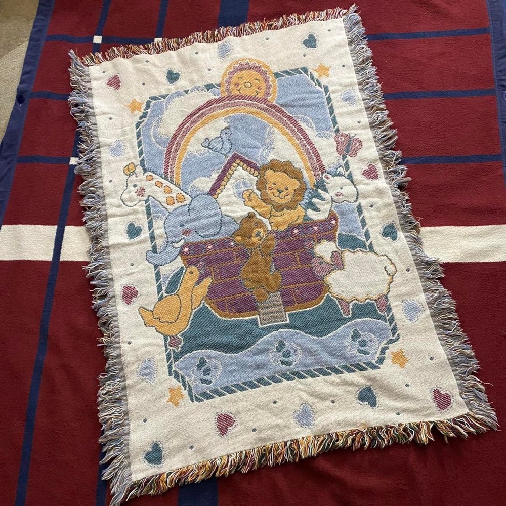 Noah's Ark kid themed baby tapestry blanket 
featuring animals, a rainbow